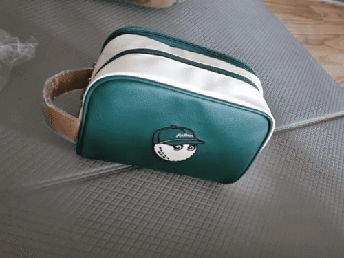 Classic Pouch Cầm Tay Golf Thời Trang | Malbon photo review