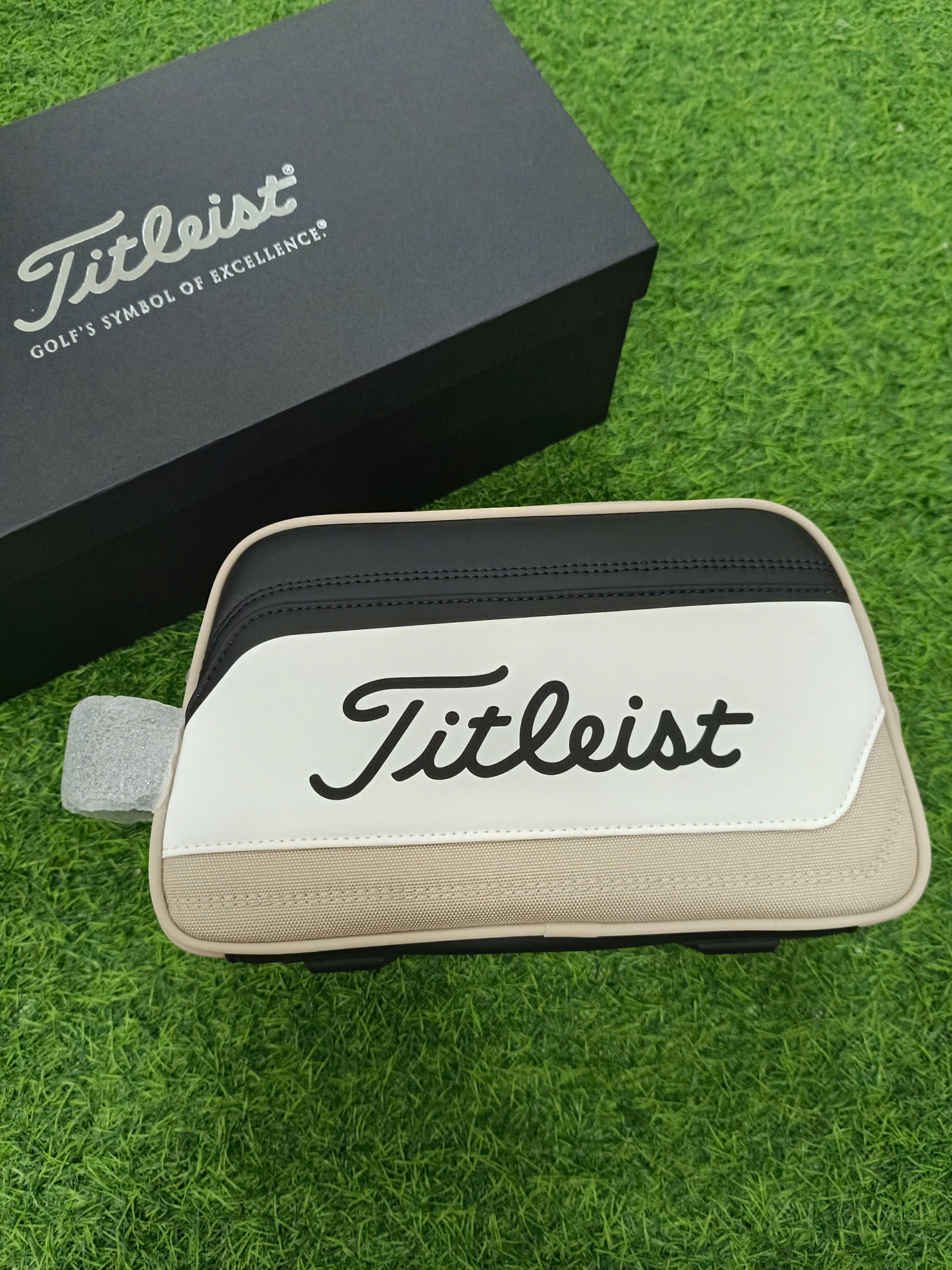 Túi Golf Cầm Tay Persuit Pouch TA25PSPL | Titleist Ảnh sản phẩm số 3 túi golf cầm tay Persuit Pouch TA25PSPL Titleist Golf Xanh