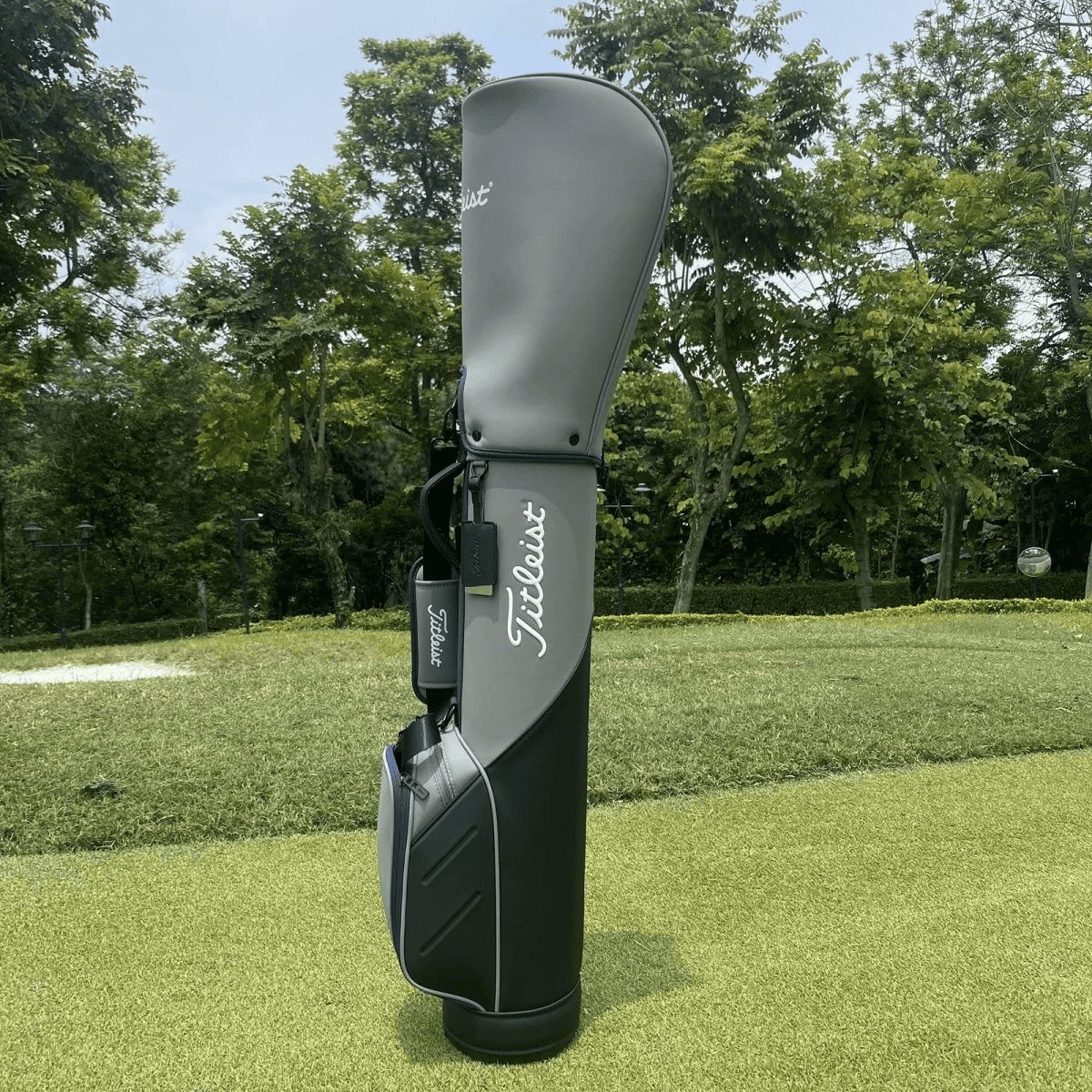 Túi Gậy Tập Golf Bản Nâng Cấp Sunday Bag | Titleist Ảnh sản phẩm số 4 túi tập golf bản nâng cấp sunday bag Titleist TDGG127