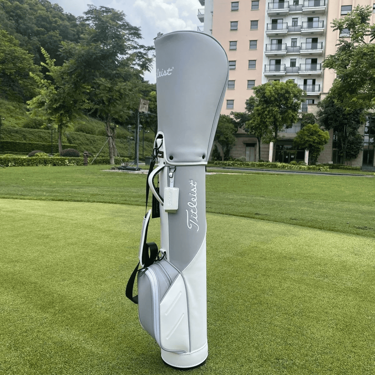 Túi Gậy Tập Golf Bản Nâng Cấp Sunday Bag | Titleist Ảnh sản phẩm số 5 túi tập golf bản nâng cấp sunday bag Titleist TDGG127